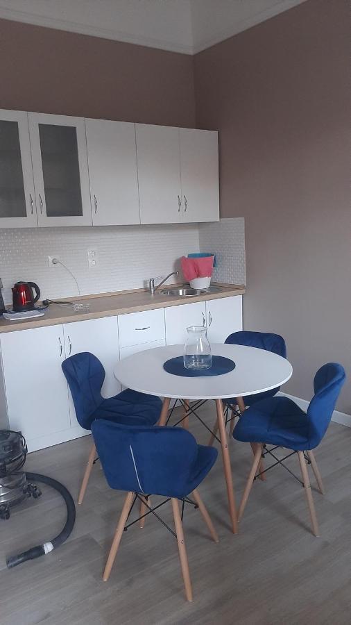 Glamour Apartman Gyula Exterior foto