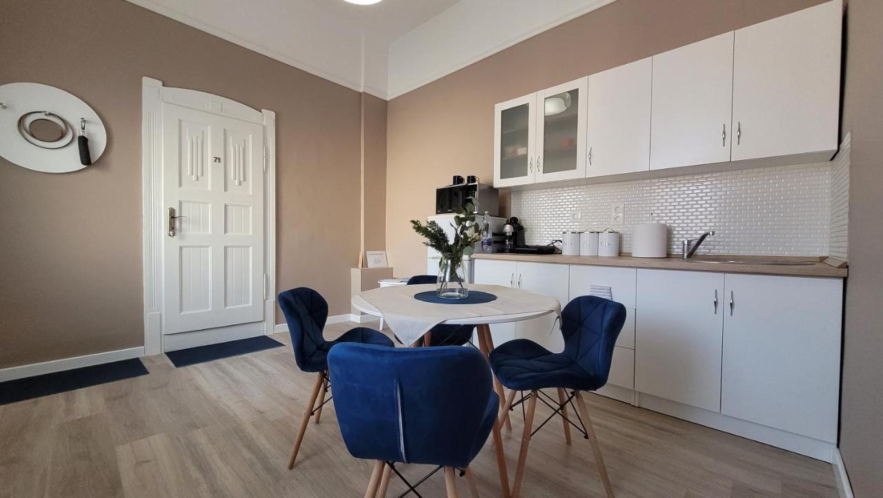 Glamour Apartman Gyula Exterior foto